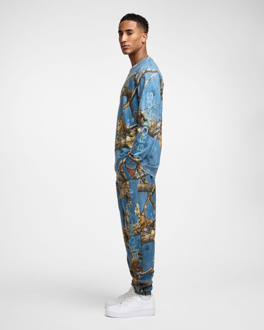 New Era Buffalo Bills Realtree Sweatpants - Size XXL - Picture 4 of 5